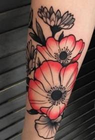 Flower tattoo pattern - 20 traditional tattoos on various parts of the body