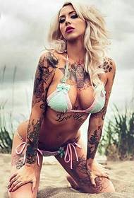 sexet gudinde blomsterarm tatovering