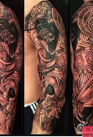 figura de tatuaxe recomendou unha campá de brazo de flores 馗 obras de tatuaxe