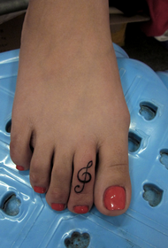 small fresh note on the toe 89646 - cute moon tattoo 89647 - cute little shell tattoo on the ankle
