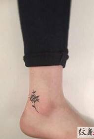 frisches Knöchelchen Tattoo Muster Daquan