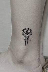 stopalo mali svježi uzorak trnja Dreamcatcher Tattoo Pattern