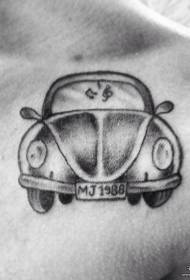 Clavicle car sting black and gray tattoo pattern