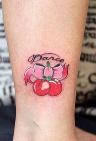 me me cherry-hneev tattoo duab