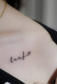 me me tattoo embellished nrog ib tug ntau tau ntxim hlub clavicle