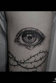 European realistic eye vine tattoo pattern