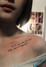 girl's clavicle tempting English alphabet tattoo pattern