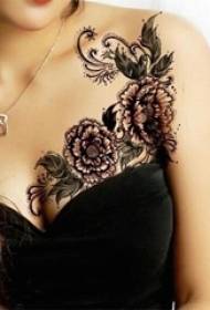 girls under the clavicle black sketch pricks skills creative beautiful flower tattoo pictures