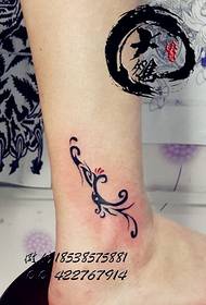 I-ankle totem tattoo