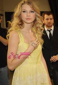 Taylor Swift hand terug digitale tatoeëringpatroon