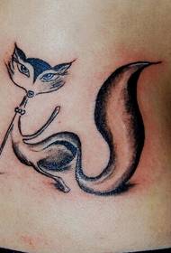 Mädchen Hals schöne niedliche Fuchs Tattoo Bild
