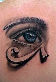 very realistic 3D eye tattoo picture on the back