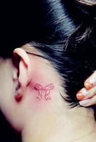 cute bow tattoo sa likod ng tainga