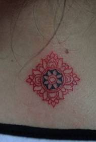 dívčí krk malý a krásný totem květinový vzor tetování