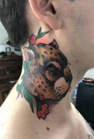 Tatouage tête de léopard cou de garçon peint image tatouage tête de léopard