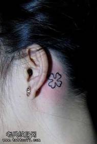 øre totem firkløver tatoveringsmønster