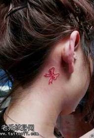 patrón de tatuaxe de arco de orellas