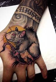 hand back European and American mouse school tattoo pattern