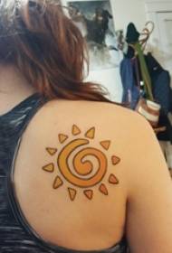 batang babae na ipininta sa likod ng geometric simpleng linya ng larawan ng sun tattoo