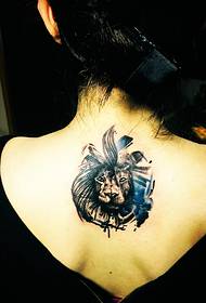 --------------------------------------------------- Personality totem tattoo picture on the back
