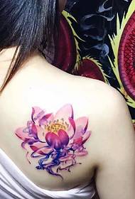 personality girl's Back color lotus tattoo pattern