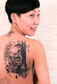 skaistums atpakaļ melnbalts tetovējums tetovējums modelis