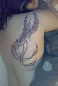 tatuaje de tótem de Phoenix hermosa espalda femenina