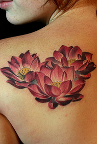 skönhet tillbaka röd lotus tatuering