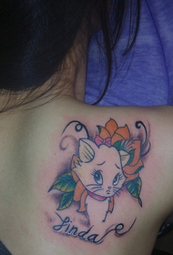 краса на задній частині хитрого кошеня татуювання візерунок