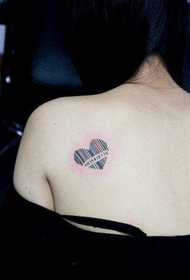kecantikan bahu fesyen versi cinta imej tatu barcode