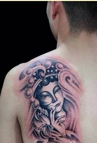 man's back creative flower tattoo body
