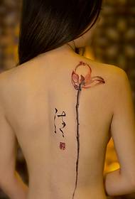 girls back a beautiful flower tattoo pattern