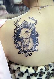 Seksīga skaistuma muguras brieža tetovējuma bilde 93617-skaistuma muguras skaista skaista zieda tetovējuma bilde