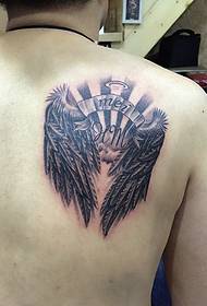 men's back personality black and white totem tattoo picture