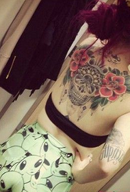 seksi ljepota leđa ruža tetovaža tetovaža uzorak