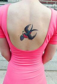 beauty back painted swallow tattoo picture