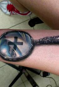 wrist 3D magnifying glass tattoo pattern