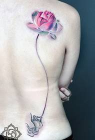 Ang Shanghai Tattoo show bar needle tattoo nga trabaho: likod nga bulak nga tattoo