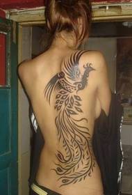 slika ženskog leđa crna feniksa tetovaža