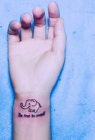 nadgarstek mały świeży wzór tatuażu angielskiego i słonia