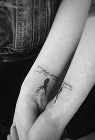 elist ຄ້າຍຄືຮັກ wrist ຄູ່ tattoo ຮູບ