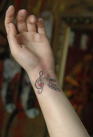 girl's wrist is a good-looking note tattoo pattern Daquan