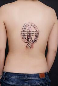 flicka tillbaka vacker tatuering bild