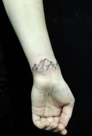 Patrón de tatuaje de montaña hermosa muñeca