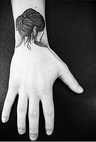 wrist female tattoo pattern