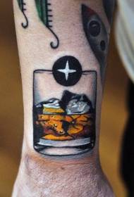 håndledd enkel stil farge whisky tatovering mønster