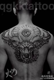man's cool half-back deer tattoo pattern
