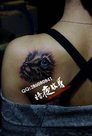 Shanghai tattoo show picture dark fragrance tattoo works: girl back tattoo