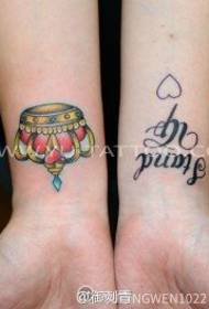 Women's Pols Small Fresh Crown Letter Tattoo Patroon