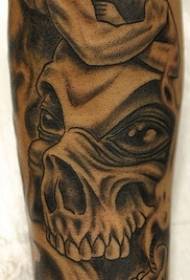 Black Devil and Skull Arm Tattoo Patroon 98232 - half swart tier swartgrys tatoeëringspatroon
